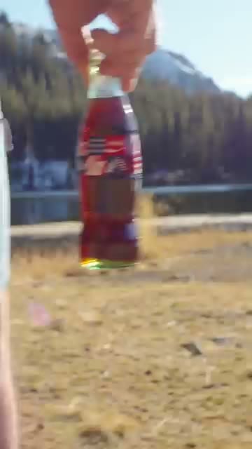 Coca-Cola Meta ad opening frame